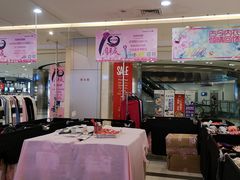 -百盛(莘庄店)