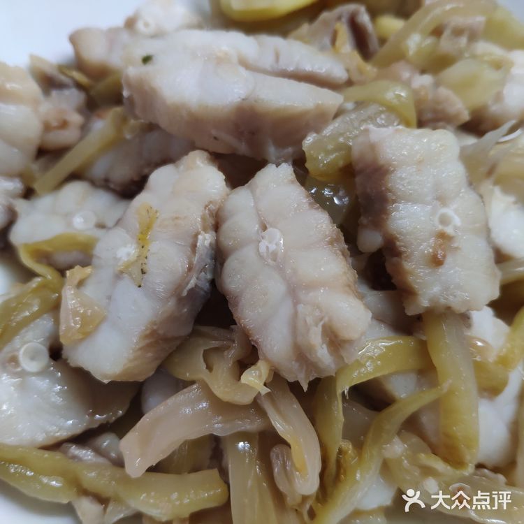 潮州咸菜炒鲨鱼肉