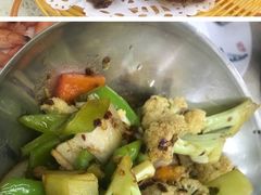 -渔中舟海鲜大排档(普陀沈家门店)