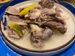 察布查尔清炖羊羔肉-一个勺子新疆锡伯主题私房菜(红墙巷49号院店)