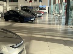 -TESLA 特斯拉(北京后沙峪特斯拉中心)