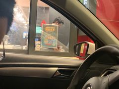 -麦当劳(外高桥DT店)