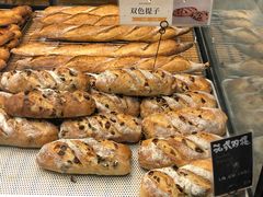 -Dough&Joe团憩(瑞虹天地月亮湾店)