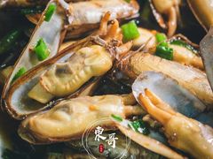 姜葱炒蛏子-红灯笼龙凤饭店(宁波老字号店)