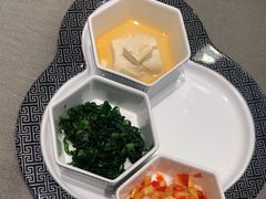 -香山湖渔家大院