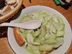 -吃饭皇帝大土家民族菜(荟聚店)