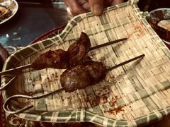 -乡村馕坑肉·烧烤·新疆菜·本地人更爱吃(阿勒泰首店)