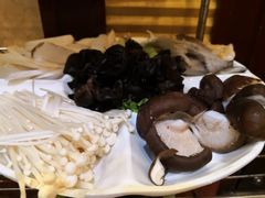 菌菇大拼-迎宾楼(解放西街店)