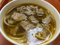 -江三王记牛杂馆(总店)