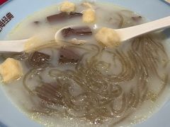 -小杨生煎(金山百联购物中心3楼店)