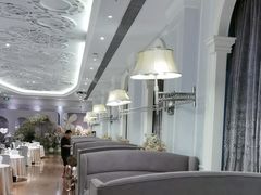 -王府井酒店(金桥港湾店)