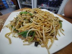 -牛八宝桂林米粉(八里庄店)