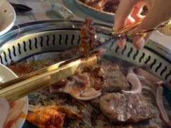 -爱永尚海鲜自助火锅烤肉(恩施店)