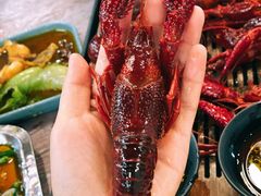 -肥肥虾庄·金牌油焖大虾(汉口城市广场店)