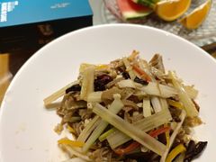 -黄泥岗·地道湖北菜(奥特莱斯店)