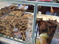 -王浩儿纪六孃甜皮鸭(乐山总店)