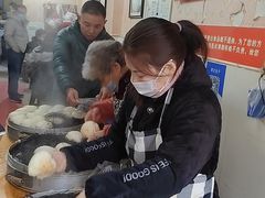 -胡记包子