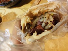 夹牛肉凉粉-小陈方酥锅盔(古城总店)