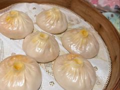 纯蟹黄蟹黄拼盘小笼包-裕兴记•蟹黄面馆(人民广场店)