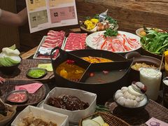 -三出山火锅(南京万象天地店)