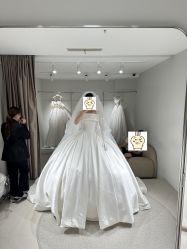 -PAI婚纱礼服设计馆【大牌租赁/高级定制】