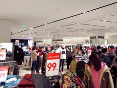 -ZARA(万达广场二七店)