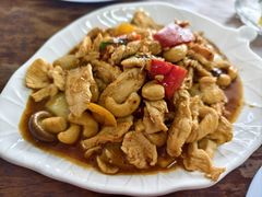-Kat's Kitchen