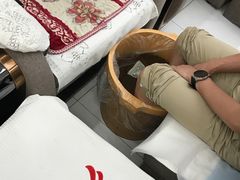 -郑远元专业修脚房(莲花南路春城步行街店)