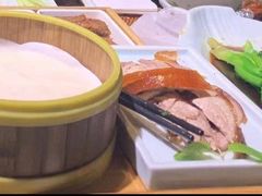 卦炉烤鸭-四世同堂·京菜·烤鸭(双井店)
