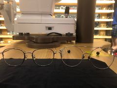 -MUJOSH木九十眼镜(月星环球港B1店)
