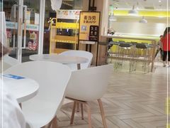 大堂-麦当劳(塔园路店)