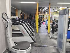 -超菲特健身工作室(晨月店)