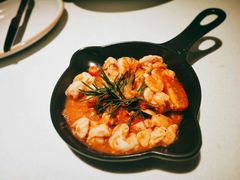 -阿妮叶李(光谷世界城店)