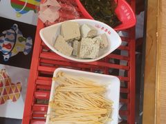 -季季红火锅(丰城洪客隆店)