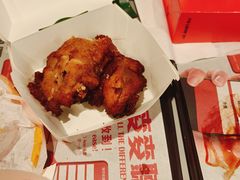 -麦当劳(水坑尾街店)