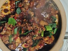 -茅台镇网红溶洞餐厅·茅帮菜馆