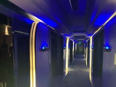 -皇马海口湾海景酒店(万绿园秀英港店)