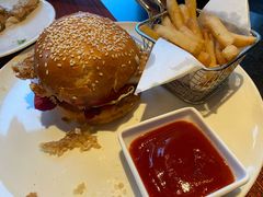 -WOLFGANG PUCK KITCHEN & BAR(迪士尼小镇店)