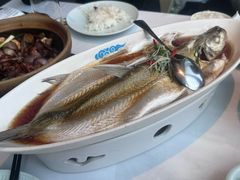 清蒸江南白鱼-翡翠江南(国贸商城店)