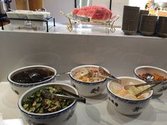 -九锅一堂酸菜鱼(万达广场店)