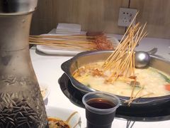 -佰人王串串香火锅(洋珠巷店)