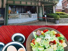 -WOLFGANG PUCK KITCHEN & BAR(迪士尼小镇店)