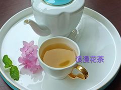 -燕庭·纯燕窝·甜品下午茶(南京西路店)
