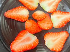 -果松木炭酸菜铜火锅·外婆参鸡汤