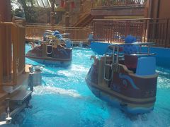 -七彩云南欢乐世界