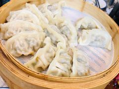 三鲜蒸饺-八张桌子(老店)