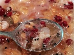 -姚姚酸菜鱼·金戈戈香港豉油鸡(喜荟城联名店)