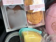 -壹心榴莲千层蛋糕甜品店