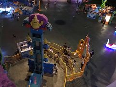 -青岛嘉年华主题乐园