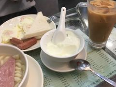 双皮奶-义顺牛奶公司(庇利金街店)